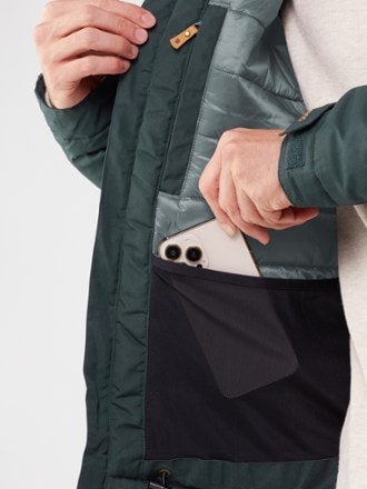 Fjallraven Skogso Padded Insulated Jacket - Men's Phone not included