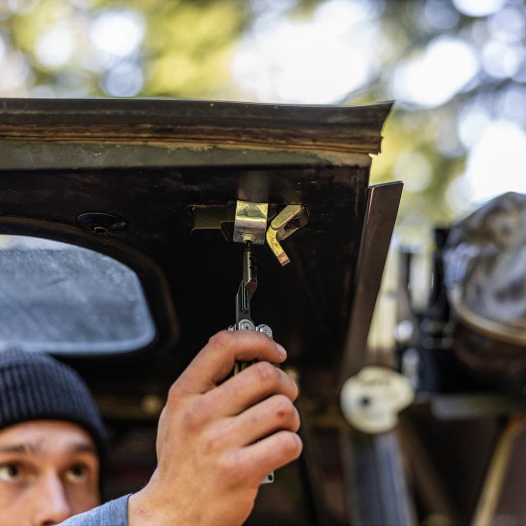 Location Image for Stakeout Drive Multi-Tool