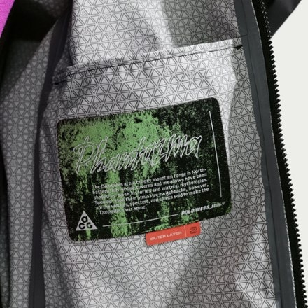 Nike ACG Phantazma Rain Jacket - Men's 7