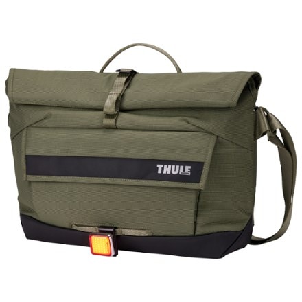 Thule Paramount 14 L Crossbody Bag 10