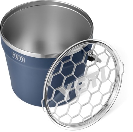 YETI Rambler Insulated Beverage Bucket 4