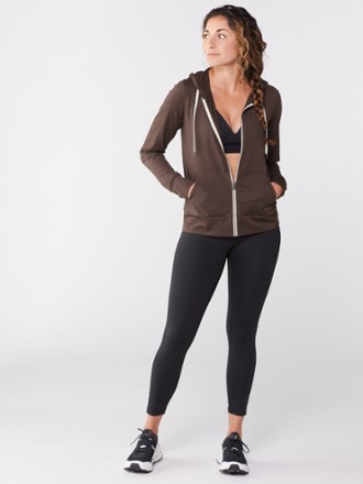 Vuori Halo Performance Hoodie 2.0 - Women's 3