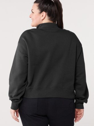 Nike Phoenix Fleece Oversize Half-Zip Crop Sweatshirt - Women's 4