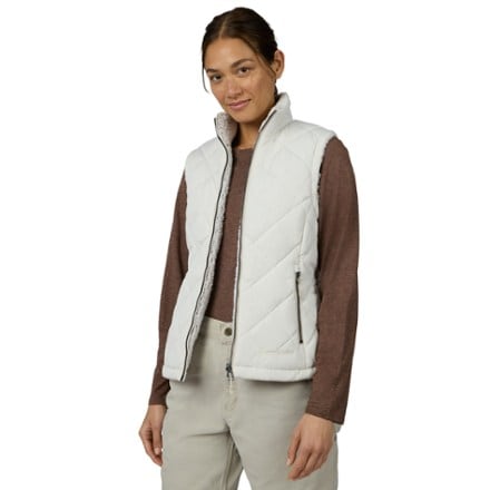 Free Country Stratus Lite Reversible Insulated Vest - Women's 4
