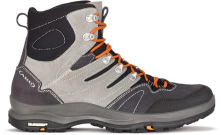 aku mountaineering boots