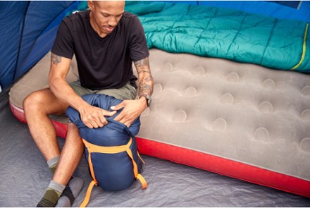 Coleman Big Bay 20 Big & Tall Contour Sleeping Bag 8