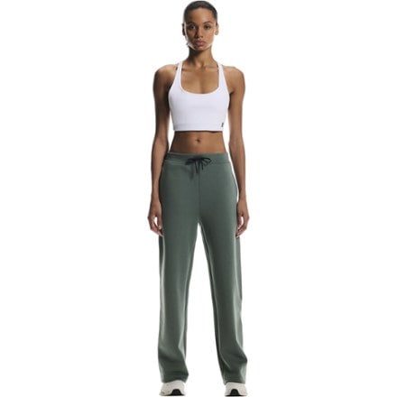 On Focus Tech Sweatpants - Women's 4