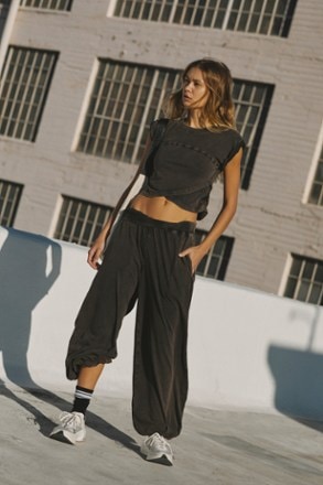 Location Image for Hot Shot Crossover Set - Women's
