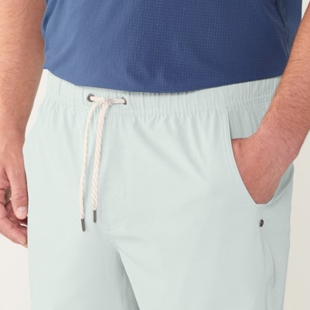 Vuori Kore Unlined Shorts - Men's 7" Inseam 4