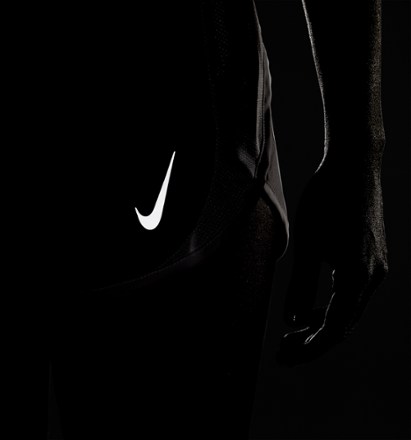 Nike Tempo Race Shorts - Women's 10