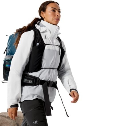 Arc'teryx Beta AR Jacket - Women's 9