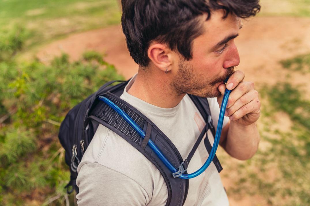 Location Image for Inertia 24 H2O Hydration Pack - Closeout - Men's