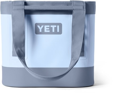 YETI Camino 20 Carryall 1