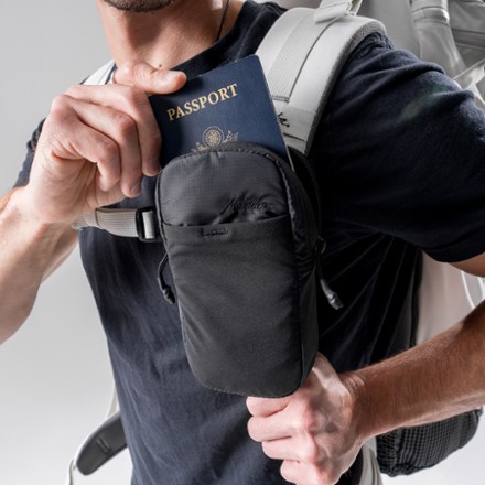 Matador Speed Stash Pocket 5