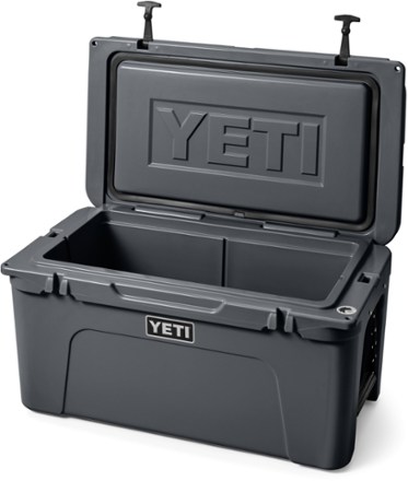 YETI Tundra 65 Cooler 2