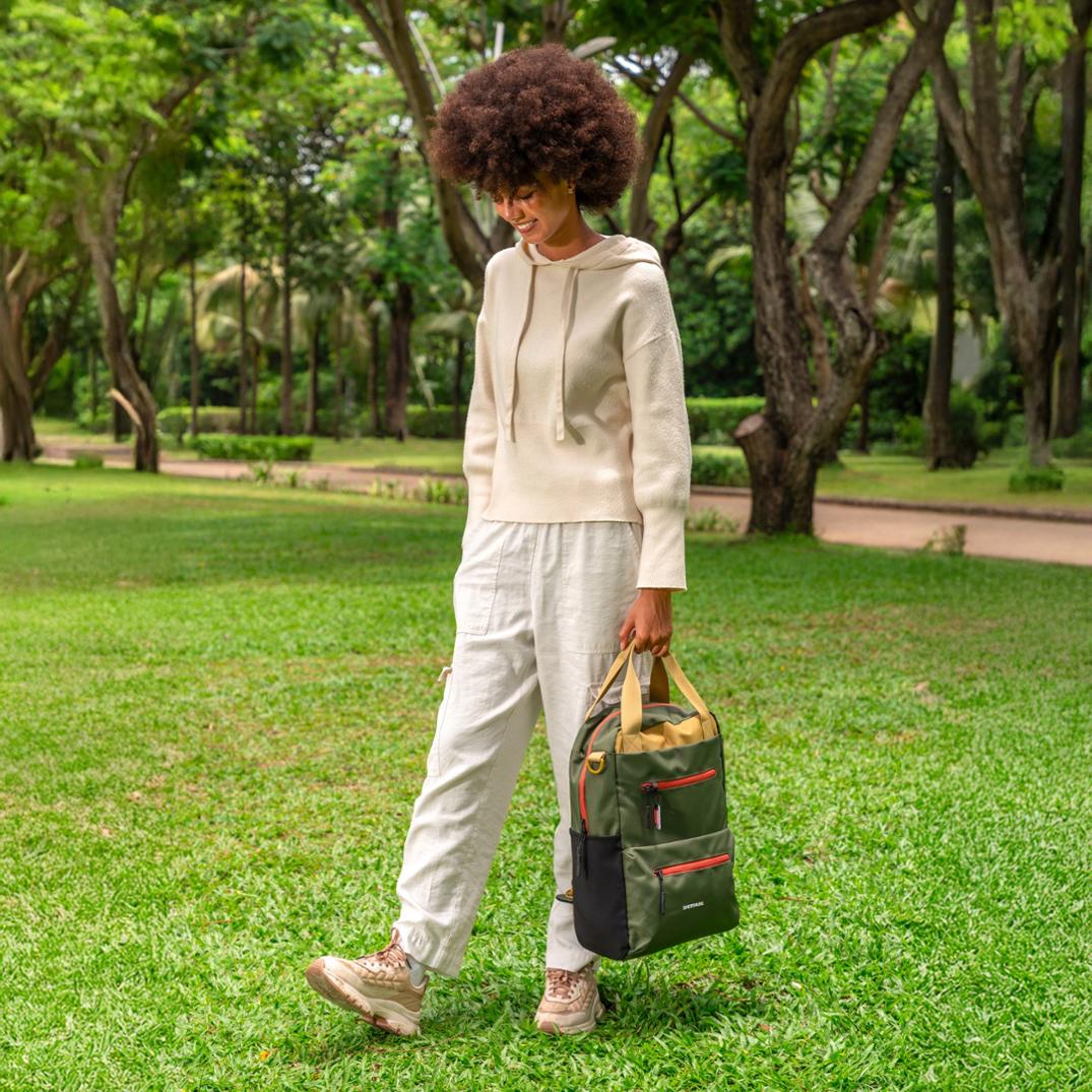 Location Image for Sojourn Tote Pack