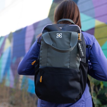 Location Image for Camden Tote Pack - Women's