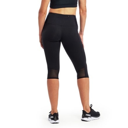 Oiselle Pocket Jogger Knickers - Women's 1