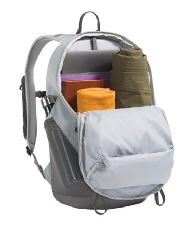 The North Face Borealis Trail 28 Pack 2