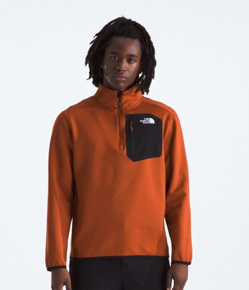 On Body Image of color Earthen Copper/Tnf Black