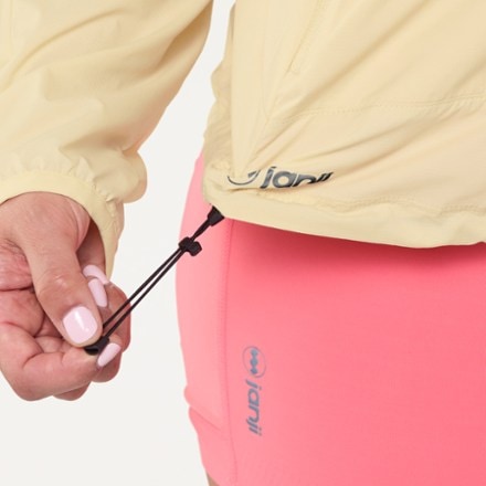Janji Zephyrunner Wind Shell - Women's 8