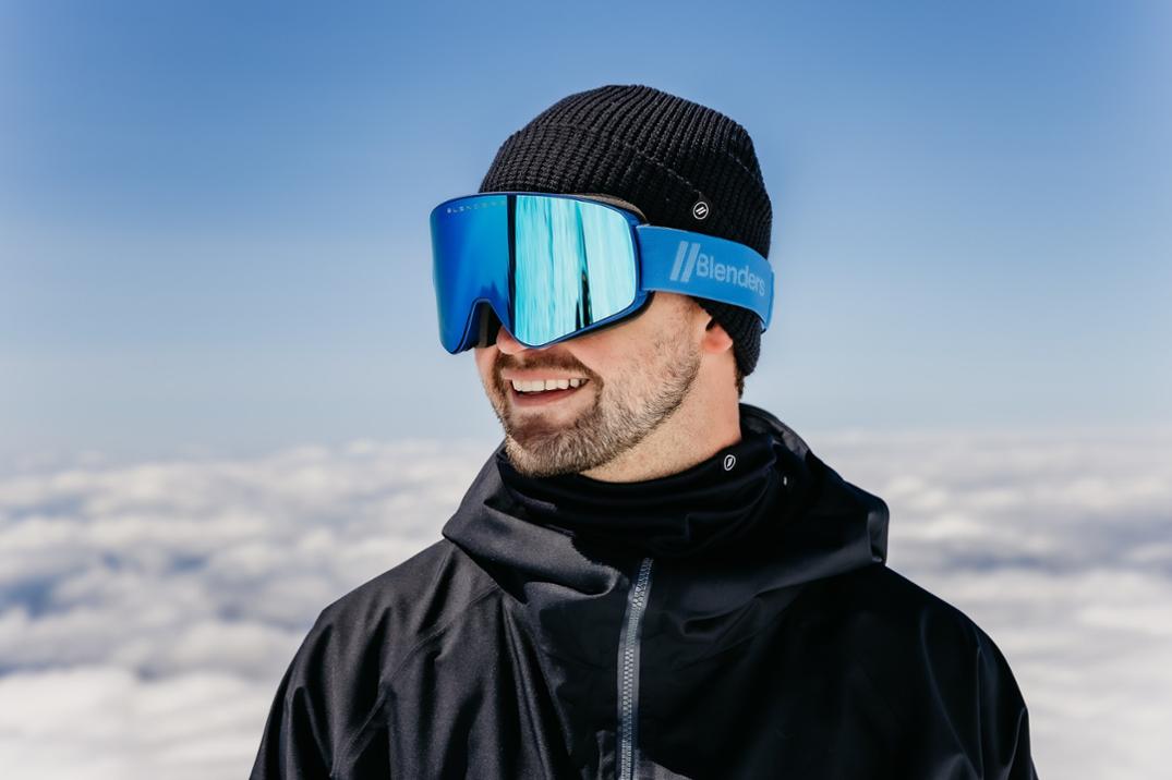 Location Image for Aura Snow Goggles