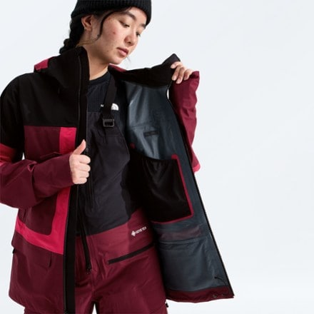 The North Face Summit Verbier GTX Jacket - Women's 5