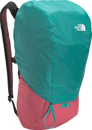 The North Face Basin 18 Pack 3