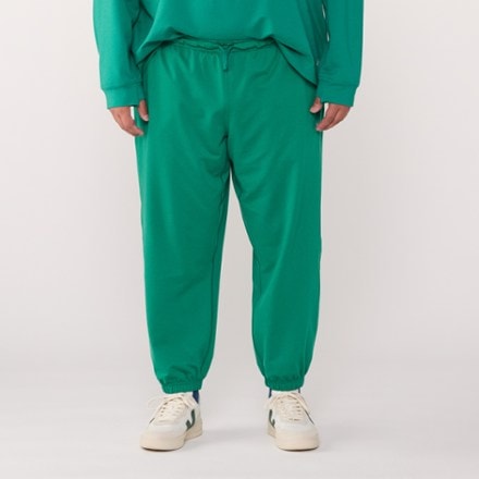 REI Co-op Active Pursuits Midweight Joggers 3