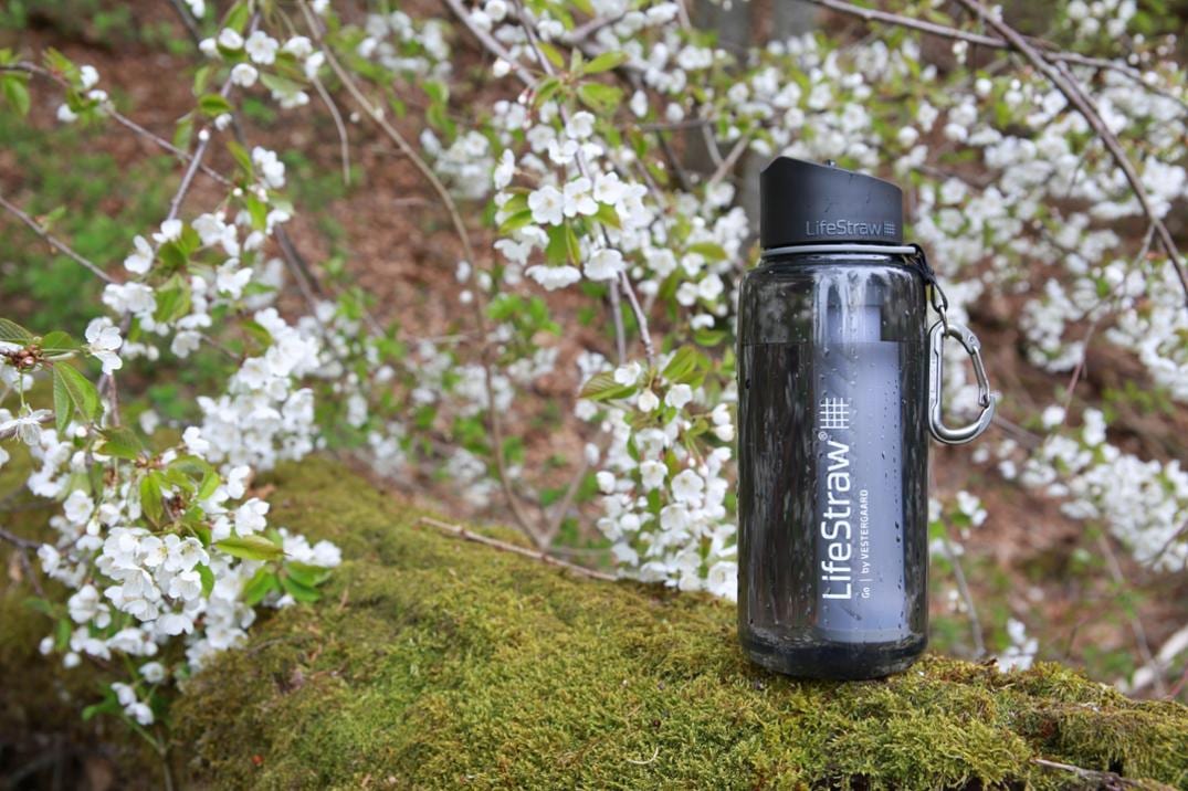 Location Image for Go 1 L Water Bottle with Filter - 34 fl. oz.