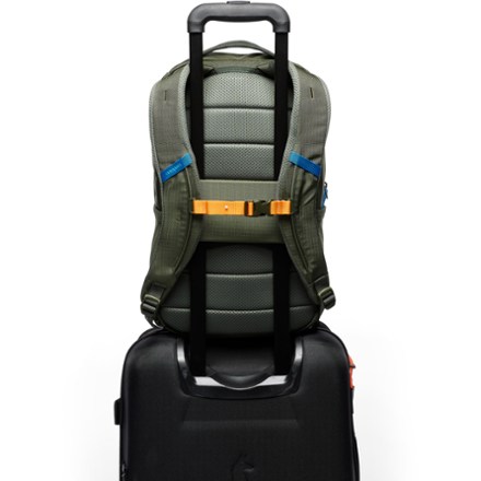 Cotopaxi Allpa 18 L Daypack 7