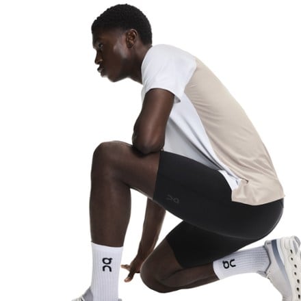 On Performance 8" Short Tights - Men's 9