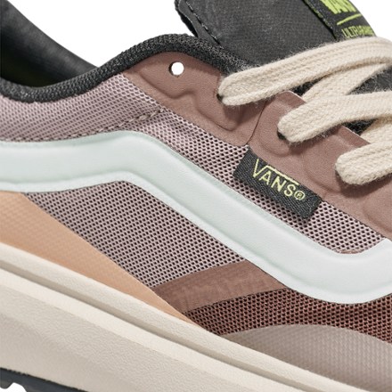 Vans MTE Ultrarange 2.0 RapiWeld Sneakers - Women's 5