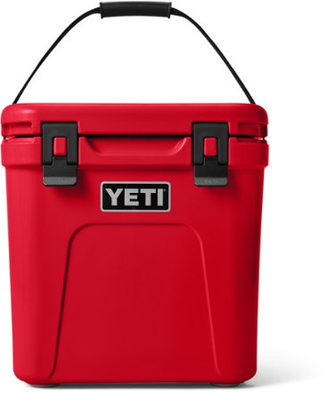 YETI Roadie 24 Cooler 1