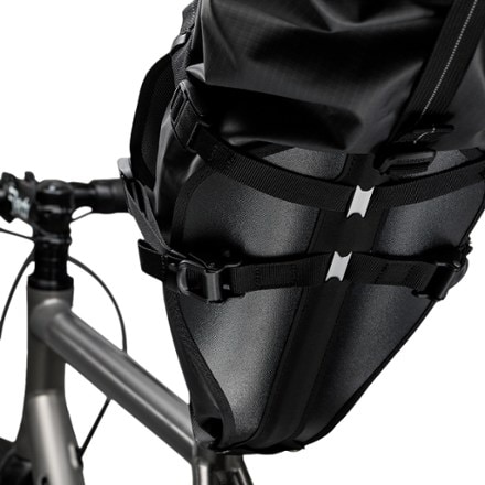 Osprey Escapist Saddle Bag 9