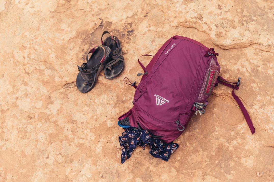 Location Image for Swift 16 H2O Hydration Pack - Closeout - Women's