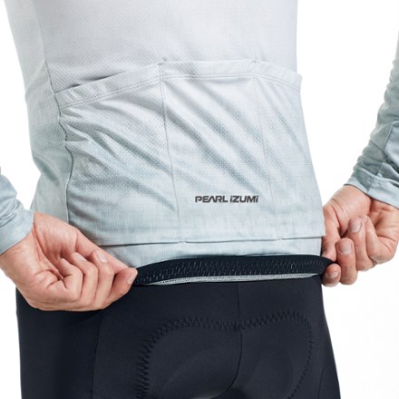 PEARL iZUMi Attack Long-Sleeve Cycling Jersey - Men's 7