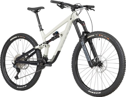 Salsa Cassidy SLX Mountain Bike 1