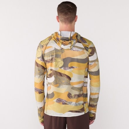 Janji Sunchaser 50 Hooded Long-Sleeve Shirt - Men's 2