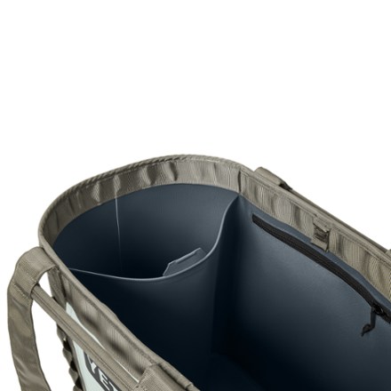 YETI Camino 50 Carryall 6