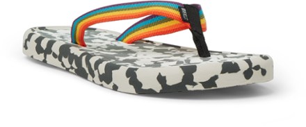 REI Co-op Recycled Flip-Flops - Pride Edition - Kids' 2