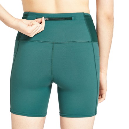 Oiselle Pocket Jogger 5.25" Shorts - Women's 2