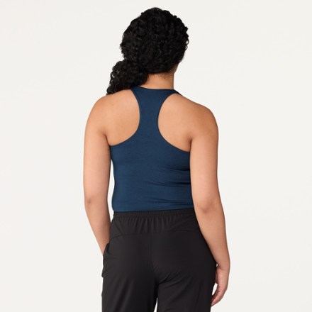 Vuori Halo Performance Crop 2.0 Tank Top - Women's 2