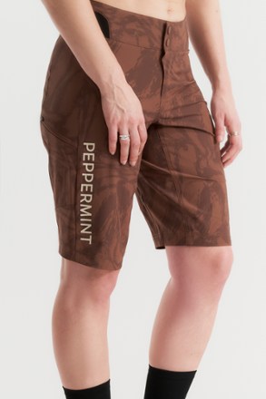 Peppermint Cycling Co. MTB Signature Tech Bike Shorts - Women's 4