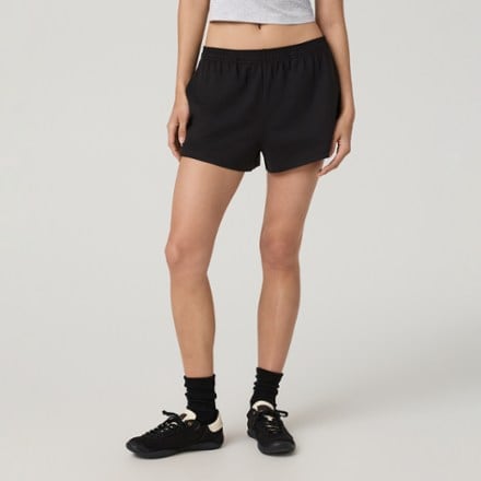 Vuori Halo Shorts - Women's 0