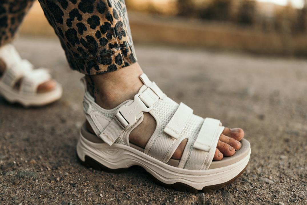 Location Image for Hurricane Ampsole Gaila Sandals - Women's