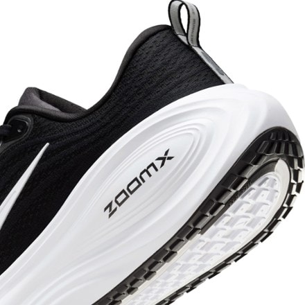 Nike Vomero Plus Road-Running Shoes - Men's 6