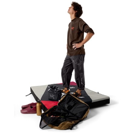 Arc'teryx Kragg SL Cotton Bird Tile Long-Sleeve Shirt - Men's 3