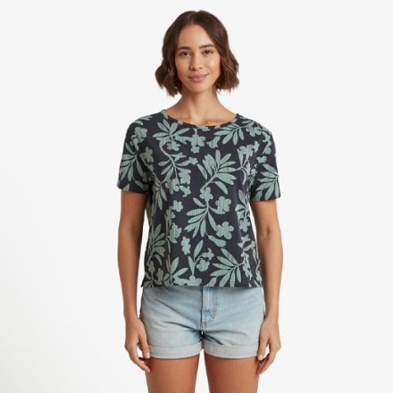 Sherpa Adventure Gear Neha Relaxed T-Shirt - Women's 1