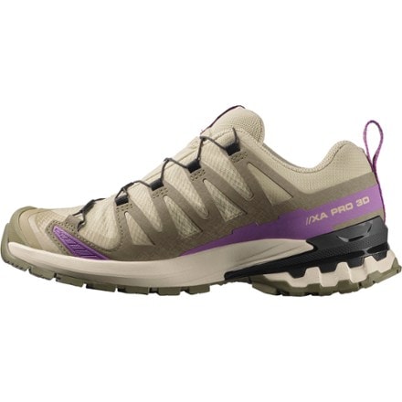 Salomon XA Pro 3D V9 GORE-TEX Trail Shoes - Women's 1